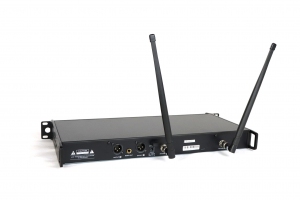 RFIntell QL7R/T1-B 720,500-754,000 МГц 2-канальная радиосистема с 2-мя ручными микрофонами в Сарапуле